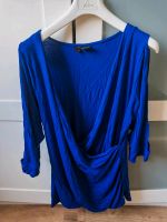 Dünner Pullover royal Blau mit Cut Outs Nordrhein-Westfalen - Olpe Vorschau