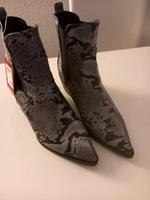 Stiefeletten S.Oliver NEU  animalprint; Cowboy Hannover - Kirchrode-Bemerode-Wülferode Vorschau