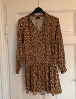 Kleid beige braun gepunktet Leo Look Gr. 38 C&A Niedersachsen - Bad Harzburg Vorschau