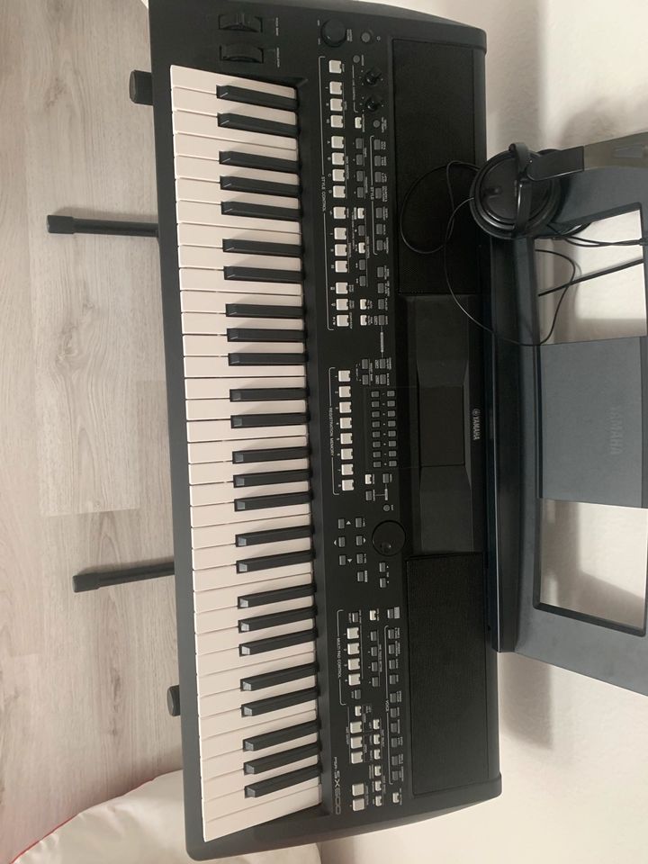 Yamaha Keyboard psr-sx 600 in Lahr (Schwarzwald)