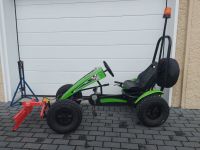 Berg Kettcar Gokart mit Schneeschieber / Reserverad / Kran Nordrhein-Westfalen - Warstein Vorschau