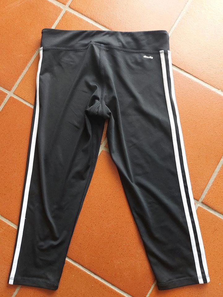 Adidas Damenhose, Tight, 3/4 Länge Gr. 38-40 wie NEU climalite in Forstinning