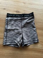 Nike kurze Hose Bayern - Rödental Vorschau