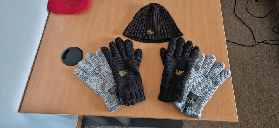 Originale G-Star Handschuhe und Mütze in Essen