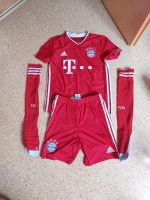 FC Bayern  Trikot mit Stutzen Gr. 164 Bayern - Jettingen-Scheppach Vorschau