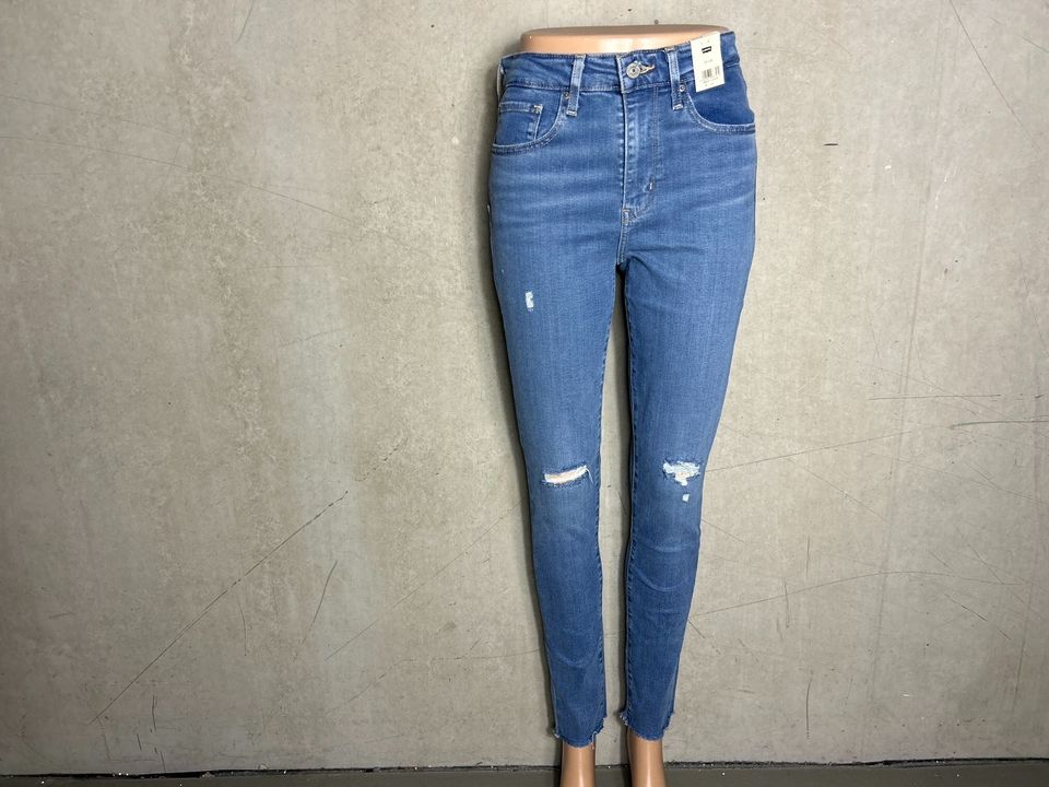 Levi’s jeans 721 high rise skinny hypersoft neu 26 27 in Erlabrunn