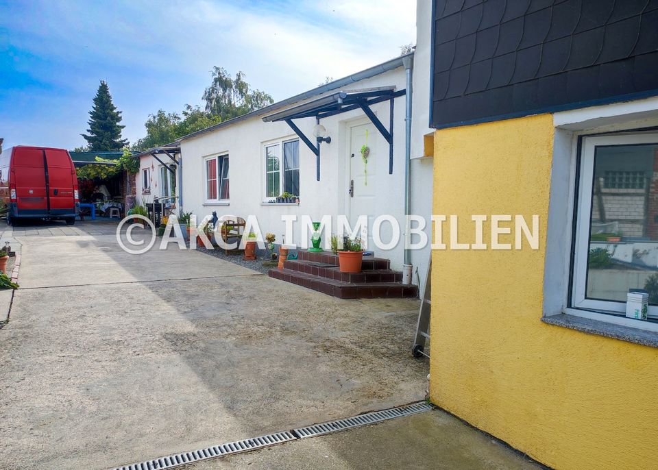 Ein Haus mit vielen Möglichkeiten wartet auf Schatzsucher in Korschenbroich