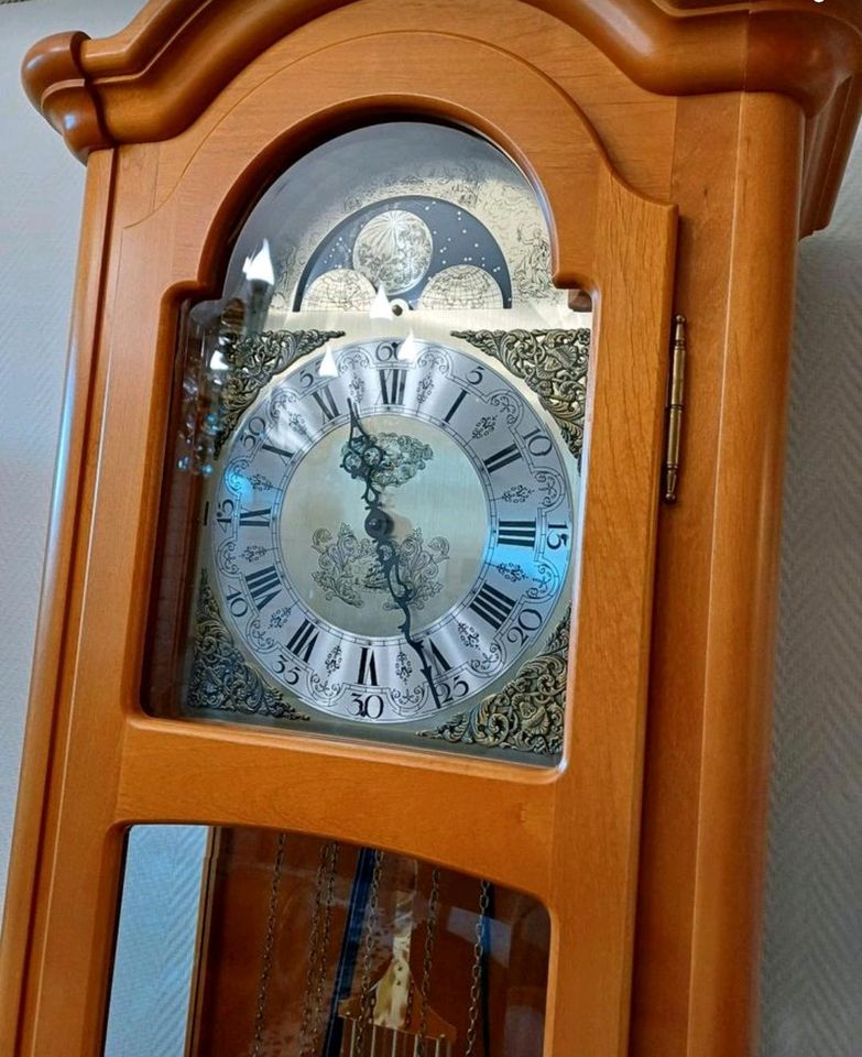 Standuhr Pendeluhr Regulator Interclock Westminsterschlagwerk in Marktredwitz