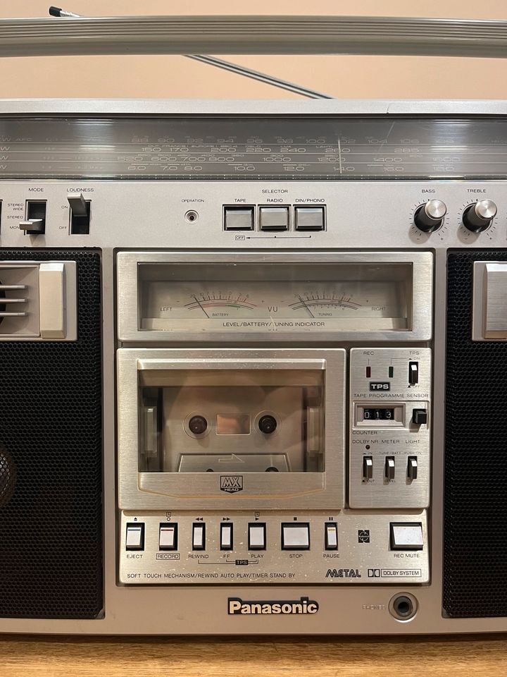 Panasonic RX 5600 radio cassette recorder ghettoblaster in Villingen-Schwenningen