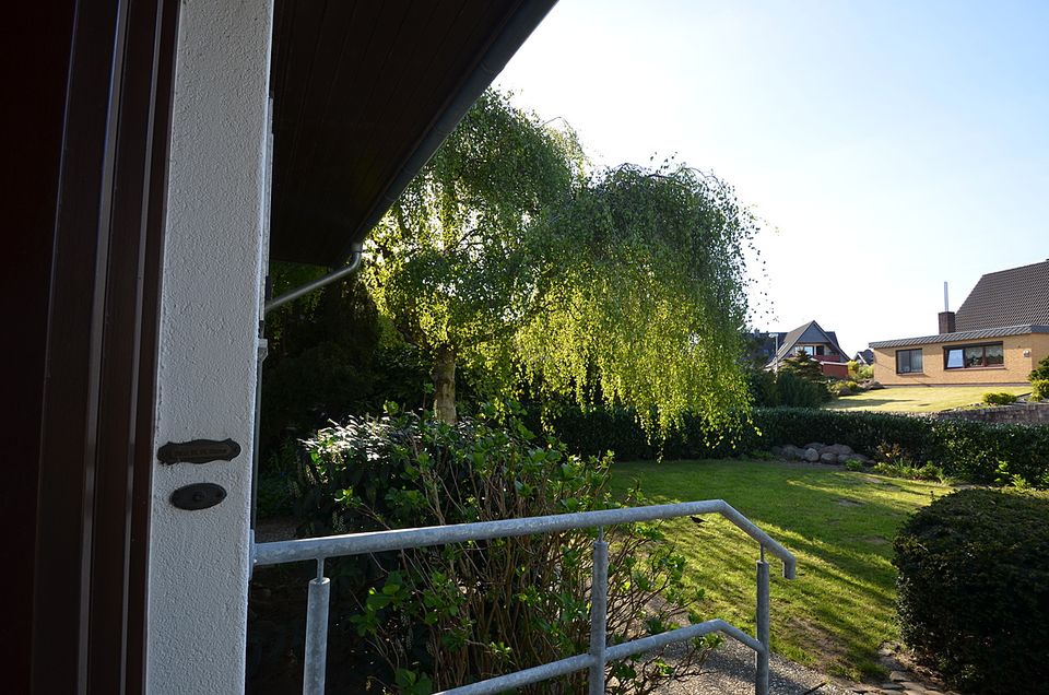 Winkelbungalow mit idyllischer Sonnenterrasse - nur 6 km vor Eckernförde in Osterby 