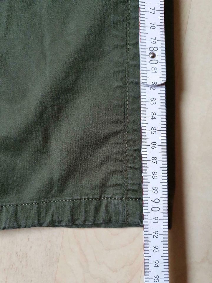 Tommy Hilfiger Chino Hose (TOP)  30/32 khaki in Stendal