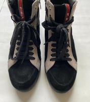 Prada Damenschuhe sneaker high sneaker Größe 38 1/2 NEUwertig Niedersachsen - Salzgitter Vorschau