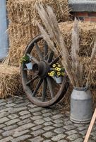 Wagenrad zur Deko Hochzeit Niedersachsen - Barsinghausen Vorschau