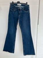 H&M Flare Jeans Gr 40 dunkelblau Bayern - Sand a. Main Vorschau
