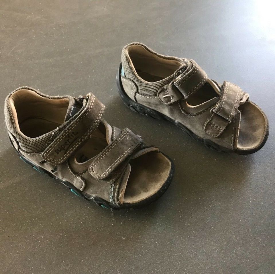 Kinder Sandalen, Balerinas von Geox Superfit Sketchers 24-28 in Gundersheim