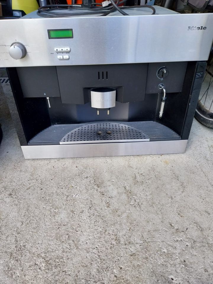 Miele Kaffeevollautomat *an Bastler* in Detmold