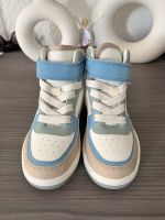 Kinderschuhe H&M Sneaker Gr. 24 - NEU Hessen - Gründau Vorschau