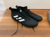 Adidas Fußballschuhe mit Stollen/Stollenschuhe, Gr.43,5, schwarz Bayern - Erdweg Vorschau