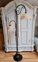 Wunderschöne Stehlampe mit Glasschirmen Vintage Landhaus Shabby Bayern - Augsburg Vorschau