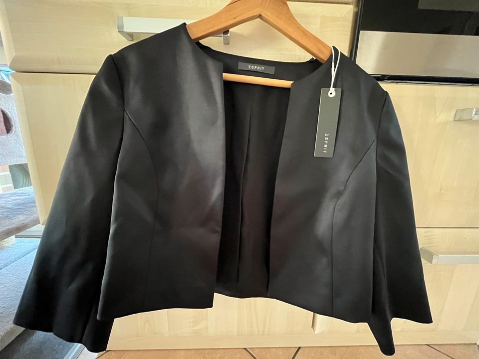 Esprit Bolero schwarz Gr. 40 (L) (Neuwertig) 15 € in Emden