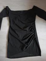 Kurzes Figurbetontes Kleid mit Carmenausschnitt Größe 42/44 Brandenburg - Oranienburg Vorschau