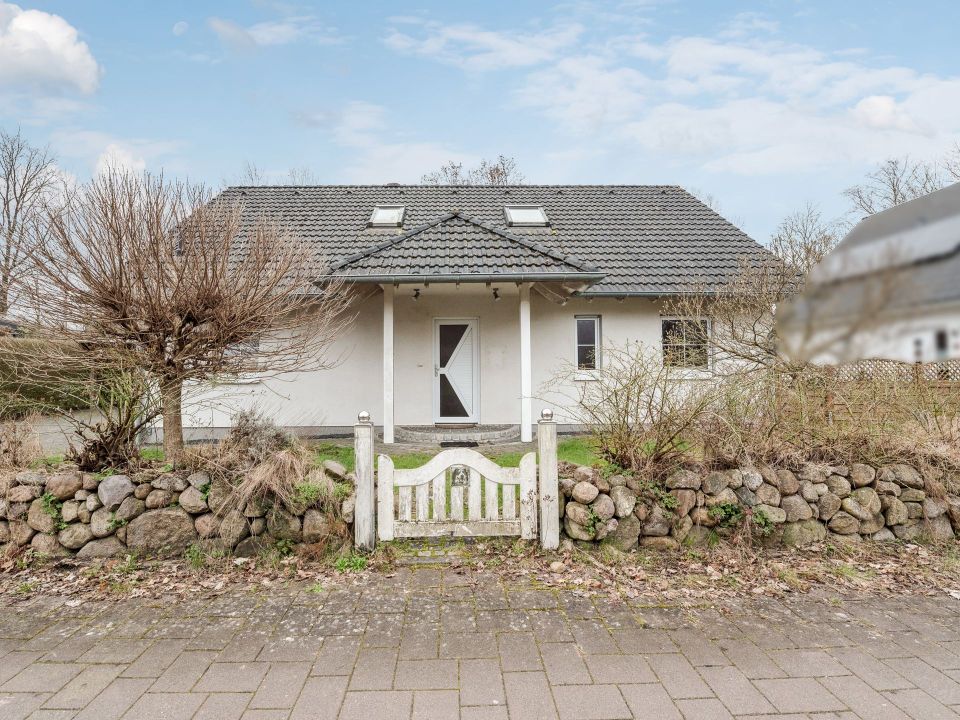 Großzügiges Zuhause Baujahr ca. 2007 mit Solarthermie in familienfreundlicher Lage von Schwarzenbek in Schwarzenbek