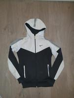 Nike Trainingsjacke Gr. 34/36 Berlin - Tempelhof Vorschau