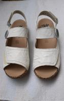 Sandalen Damen 42, Rieker weiß, extra weit, echtes Leder Berlin - Mitte Vorschau