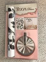 Wandtatoo - Room Decor mit Uhr: NEU / originalverpackt Aubing-Lochhausen-Langwied - Aubing Vorschau