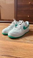 Nike Air Force 1 weiß/grün Gr. 44 Bayern - Augsburg Vorschau