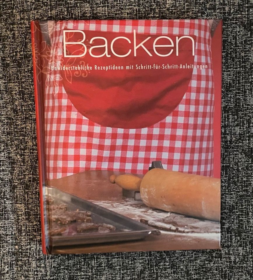 Backbuch ‚Backen‘ in Essen