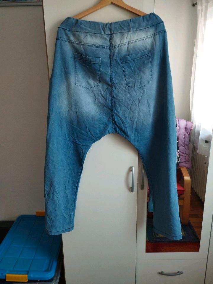 Baggyjeans dünn onesize Bund 52 cm einfach in Nürnberg (Mittelfr)