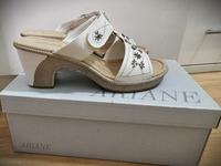 Ariane Sandaletten Damen Schuhe Gr. 39 weiß beige NEU mit Karton Wandsbek - Hamburg Jenfeld Vorschau
