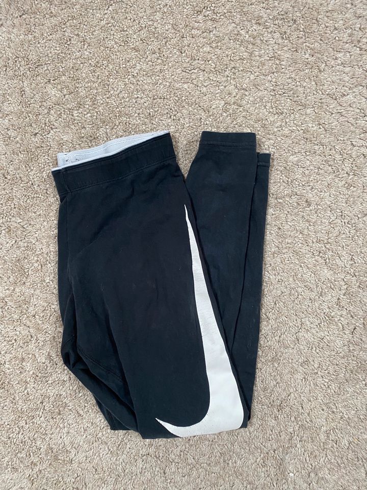 Nike Leggins in Würselen