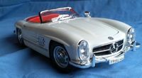 Burago Modellauto Mercedes-Benz 300 SL 19??  1:18 Rheinland-Pfalz - Zehnhausen bei Rennerod Vorschau