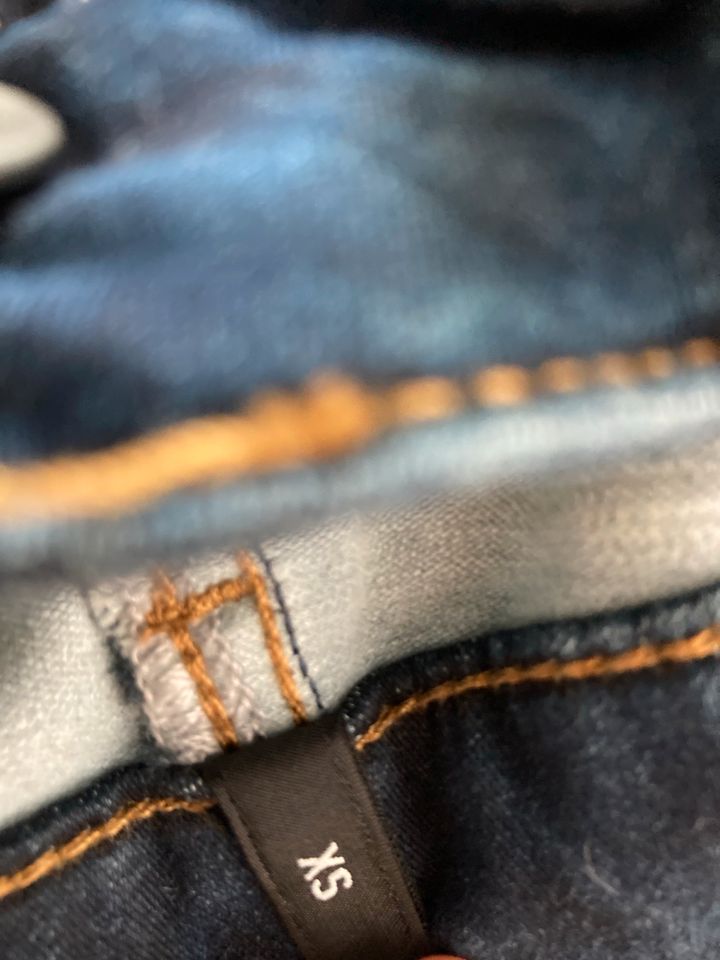 Calzedonia Jeans 25 XS 34 in Fichtelberg