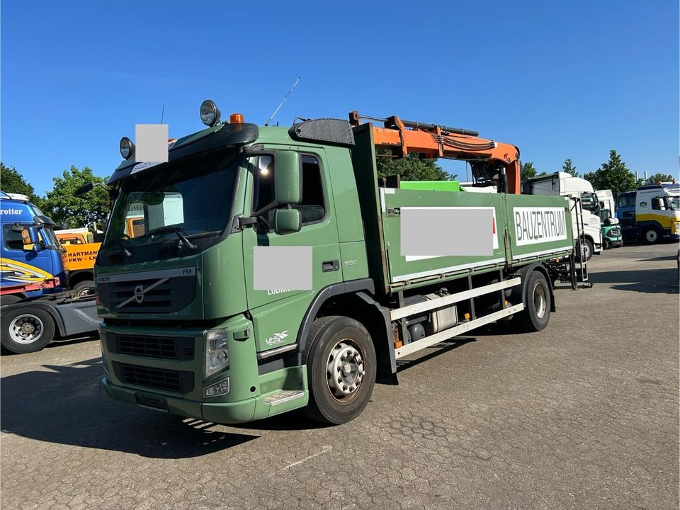 Volvo FM330 Kran Hiab 113K Pro Euro 5+EEV.2x German in Hamburg