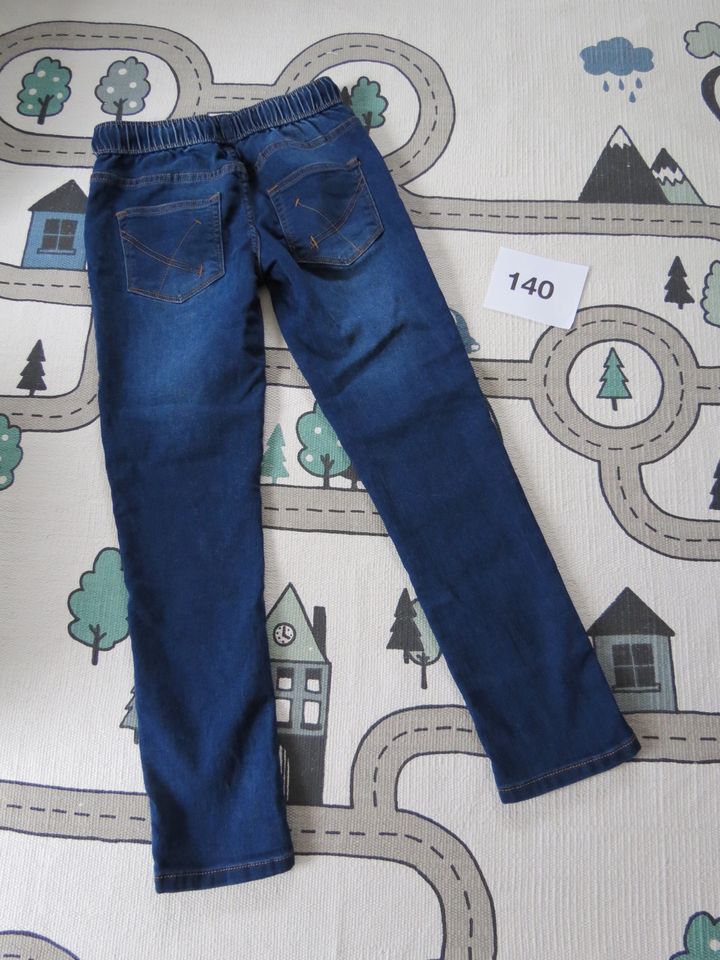 weiche Jeans - Gr.140 - Y.F.K. - gerade Jeans - Schlupfhose in Eisenberg
