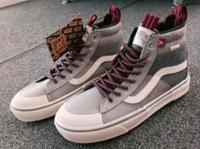 Neue Sneaker von Vans für Damen, 38 aus echtem Leder, grau Eimsbüttel - Hamburg Niendorf Vorschau