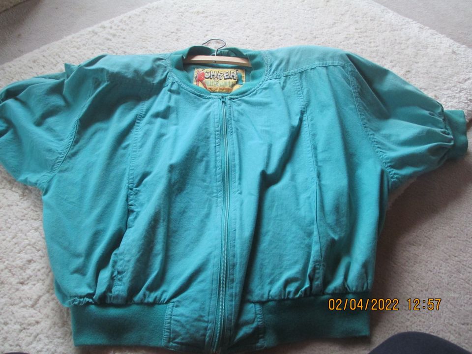 Vintage: türkisfarbener Damenblouson/Jäckchen, Gr. 38 (SZ) in Konz