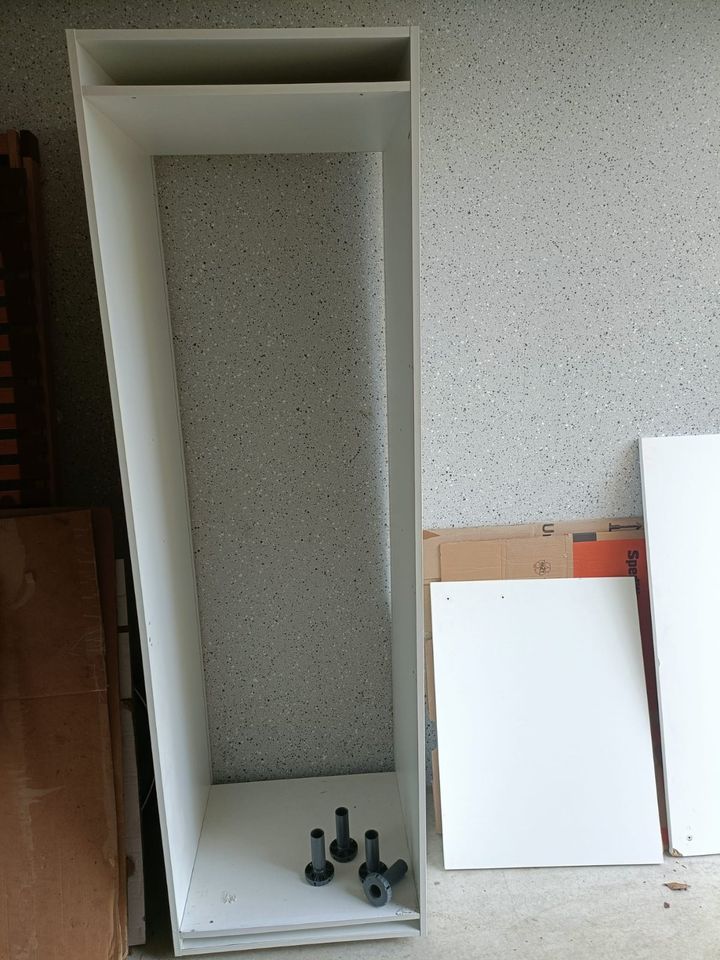 Einbau-Kühlschrank NEFF 319l A++ (inkl. Einbauschrank) in München