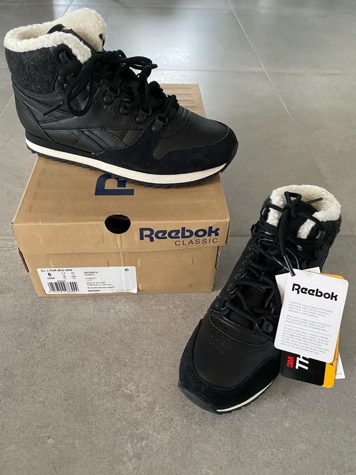 Winterboots von Reebok in Münster-Sarmsheim