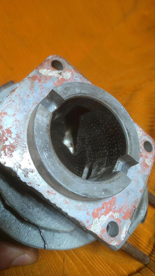 Werus Zylinder Kolben DDR Kettensäge werus Moto Ersatzteil in Großenhain