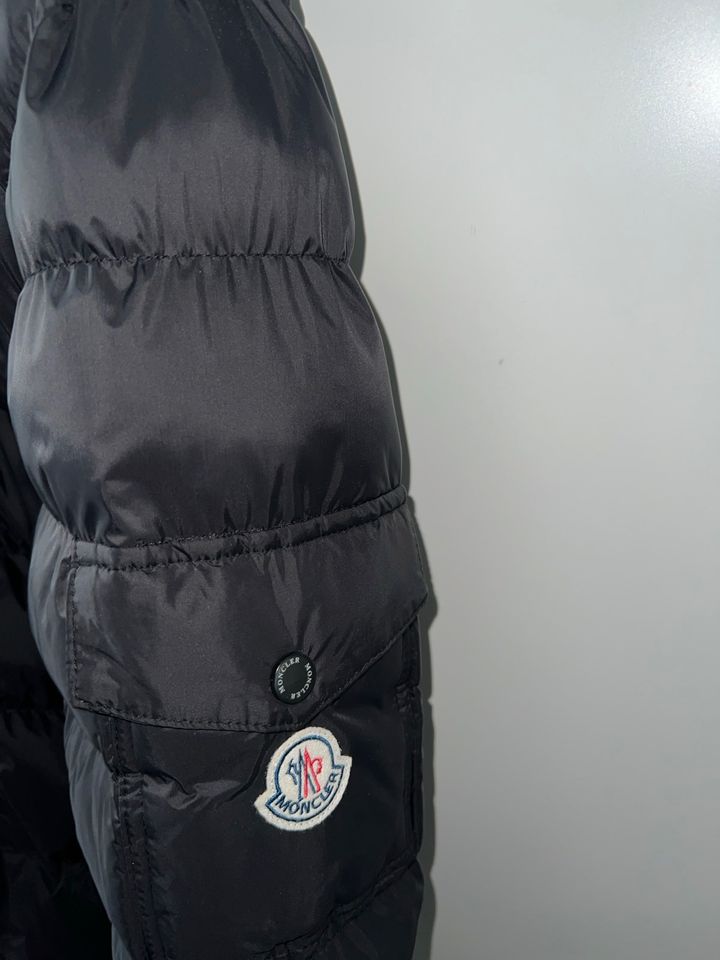 Moncler Winter-/Übergangsjacke in Hagen