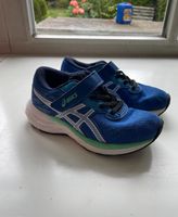 Turnschuhe ASICS Gr. 28,5 Sportschuhe sneakers München - Bogenhausen Vorschau