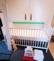 Baby Gitterbett IKEA SMAGÖRA weiß mit viel Zubehör Nordrhein-Westfalen - Lienen Vorschau