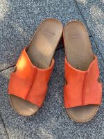 Clarks Damen Slipper komplett Leder, Gr. 37, orange Top Qualität Nordrhein-Westfalen - Paderborn Vorschau