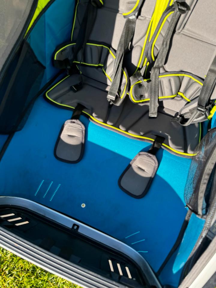Thule Chariot Sport 2 in blau grün mit Zubehör zu verkaufen in Ritterhude