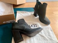 Ugg Stiefel Schuhe Stiefeletten Pixley Boots 40 Neu Bayern - Karlsfeld Vorschau