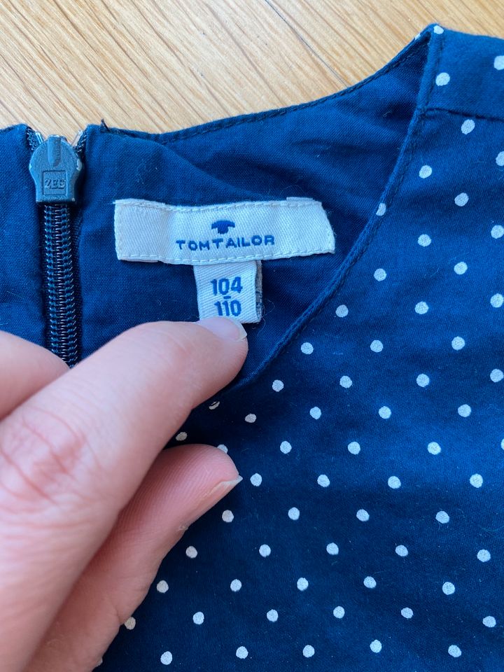 TOM TAILOR sommerliches Kleid blau rosé Tupfen gepunktet 104 110 in Mainz